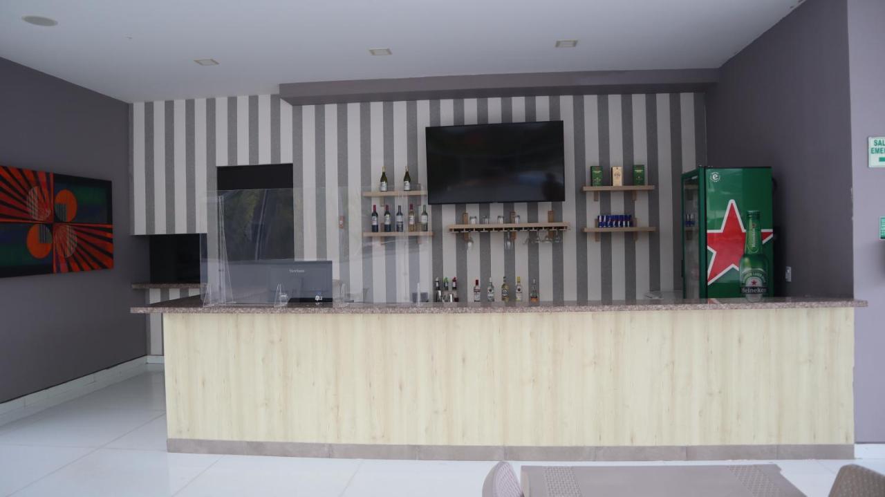 Hotel Blue 66 Кали Экстерьер фото